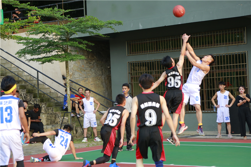6、球員遠(yuǎn)投精彩瞬間